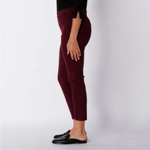 NWT George Straight Pull On Pants